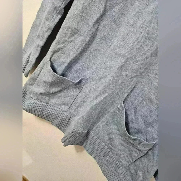 EUC! Jeanne pierre sweater! - Picture 4 of 6